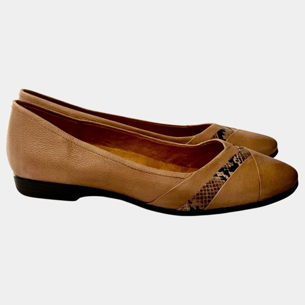 NATURALIZER WOMENS LEATHER SHOES SIZE 8.5 TAN W/ SNAKESKIN PRINT FLATS SLIP ON